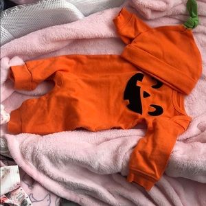 Newborn Halloween outfit